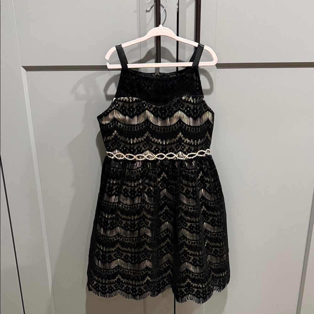 Rare Editions Black and Gold Lace Kids Dress size 7